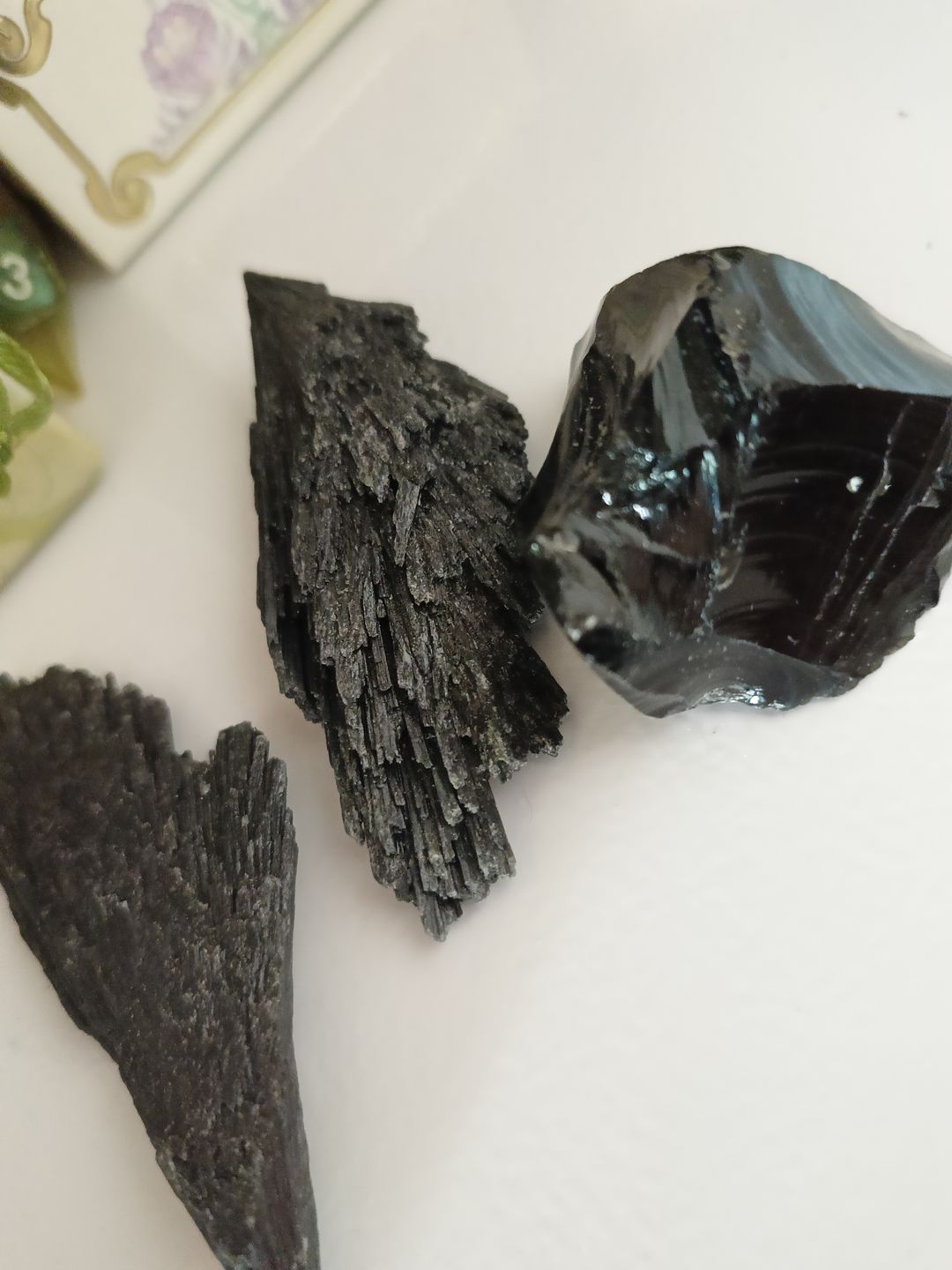 Customer photo review of Obsidiana negra Masivo | Autorrealización - Protección