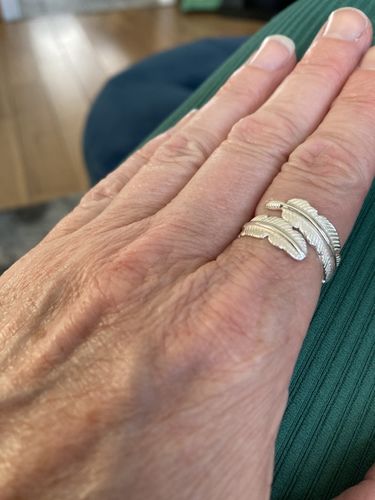 Customer photo review of Feather From An Angel Ring