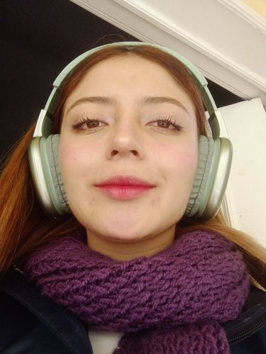 Customer photo review of Audífonos inalámbricos On ear | STF Aurum | Micrófono 10 horas uso Verde