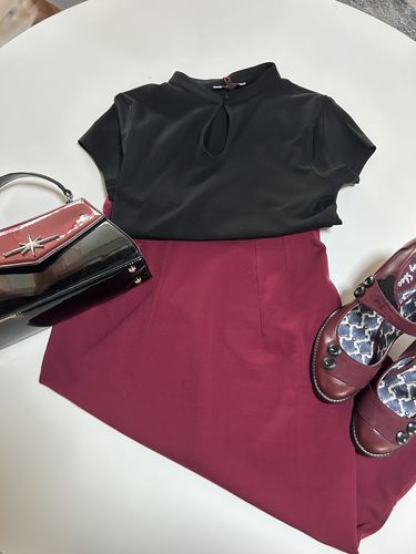 Customer photo review of Vamp Pencil Skirt in Oxblood