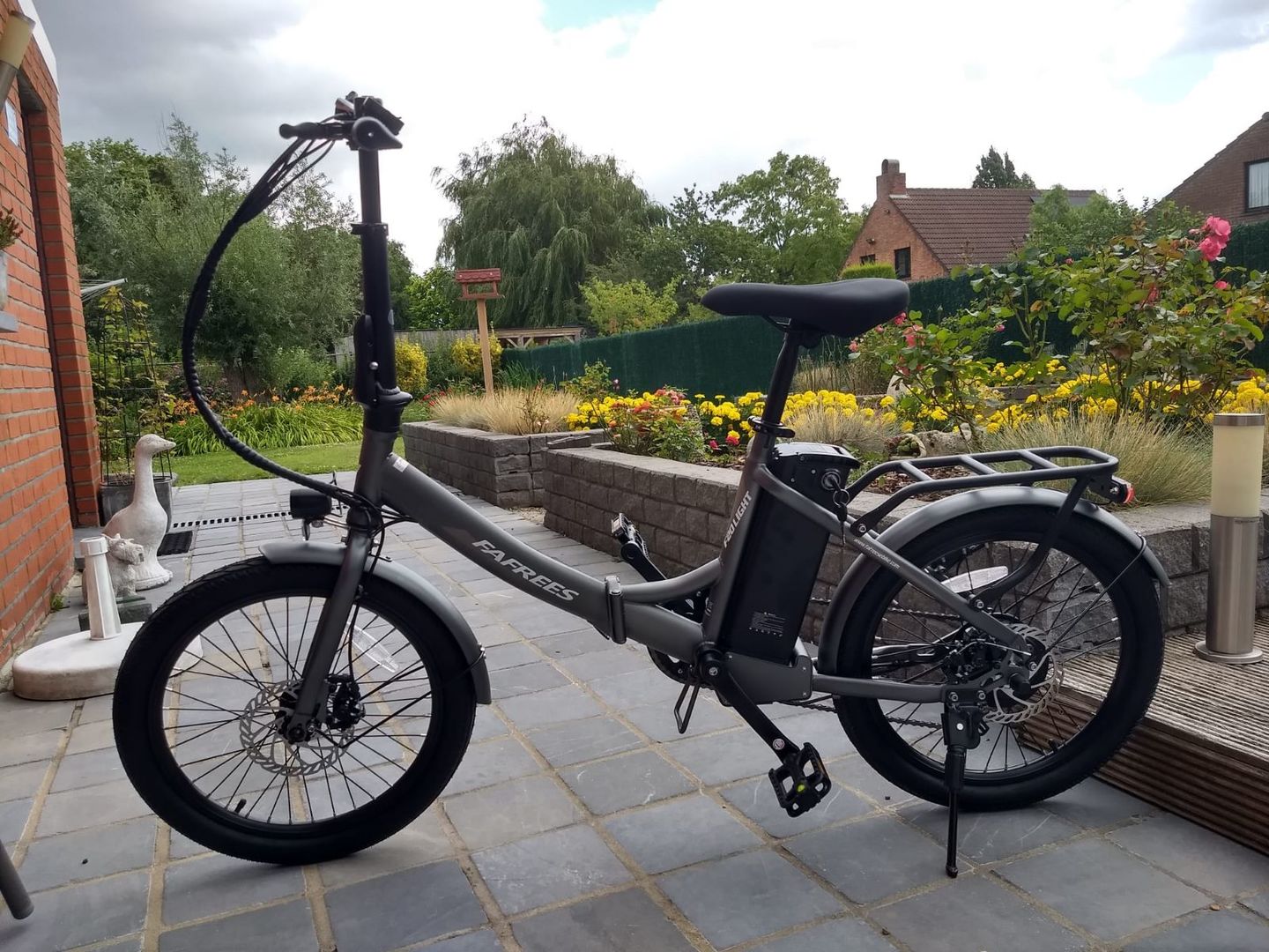 Customer photo review of Fafrees F20 Light