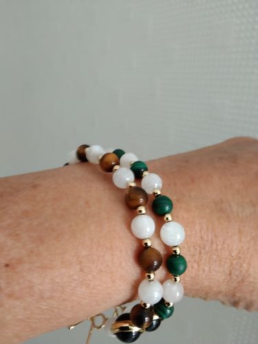 Customer photo review of Bracelet Anti-Douleurs en Malachite et Pierre de Lune | Or fin
