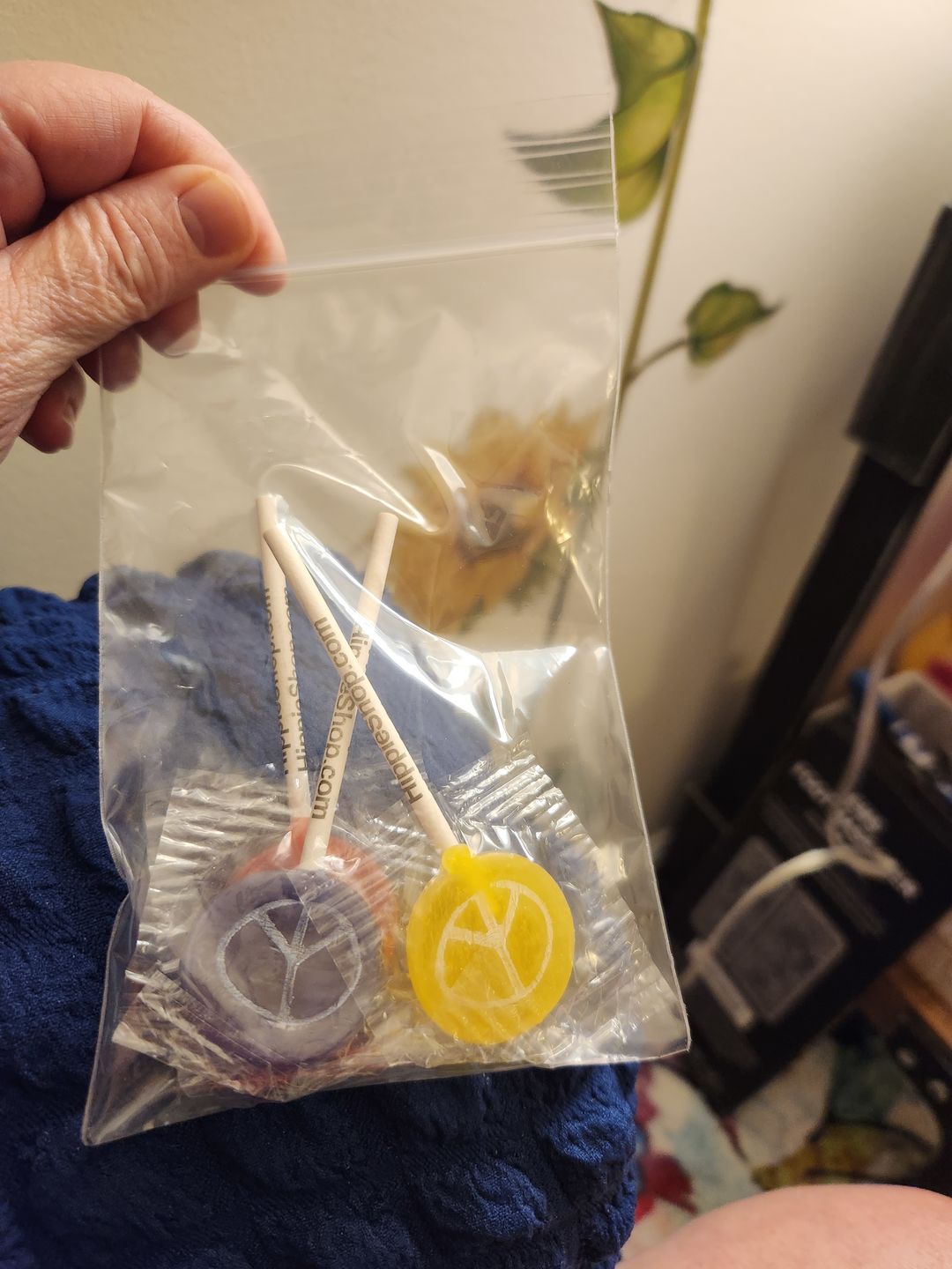 Customer photo review of Hippie Shop Peace Pop Lollipops