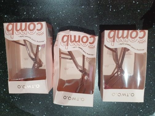 Customer photo review of O.TWO.O NEW EYELASH CURLER