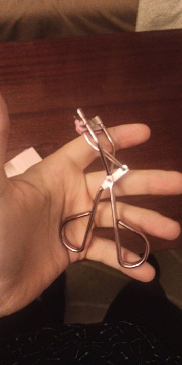 Customer photo review of O.TWO.O NEW EYELASH CURLER