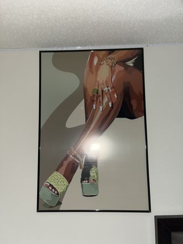 Customer photo review of Legs and green touch