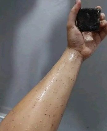 Customer photo review of MAGARA SKIN Cuffu Bar 3in1 Scrub Soap & Cuffu Buff 60g