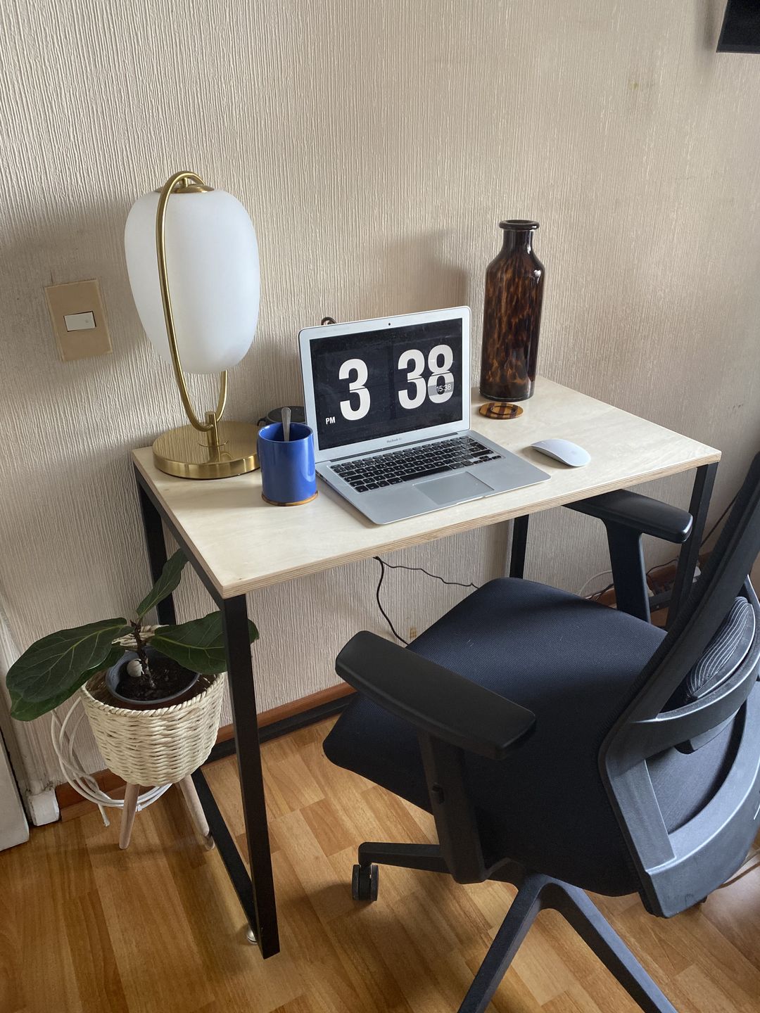 Customer photo review of Escritorio Kallfu Since 2020
