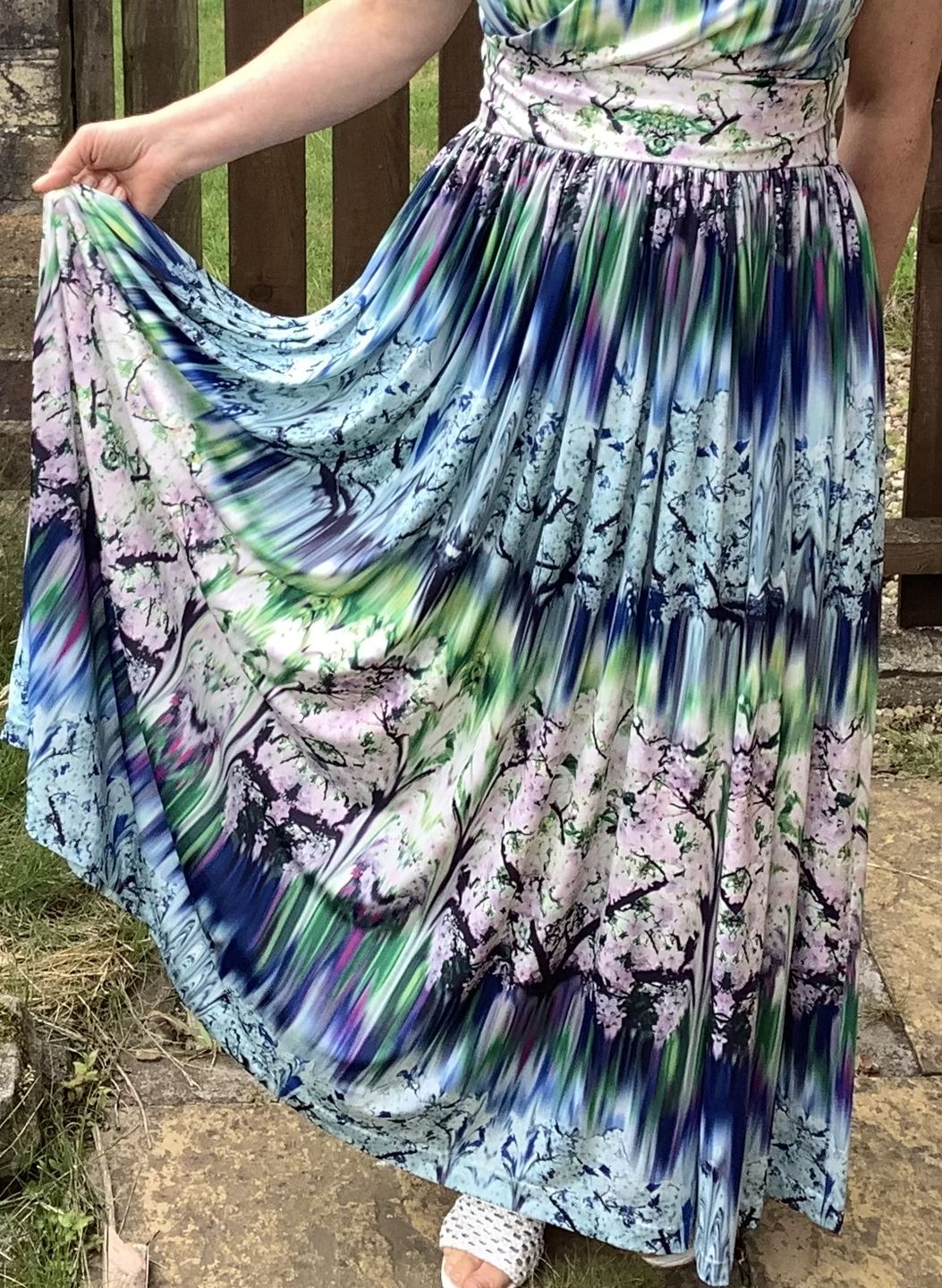 Customer photo review of Stretch Machine Needles Hemline