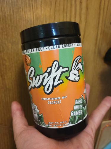 Customer photo review of Basic White Gamer