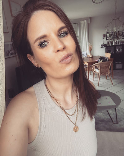 Customer photo review of Wimpern & Augenbrauen Serum