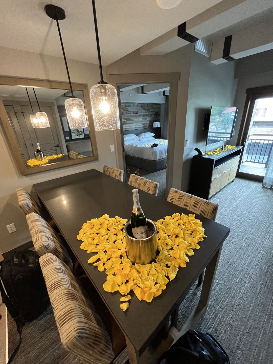 Customer photo review of Yellow Rose Petals