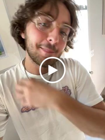 Customer video review of 4mm Wheat Chain