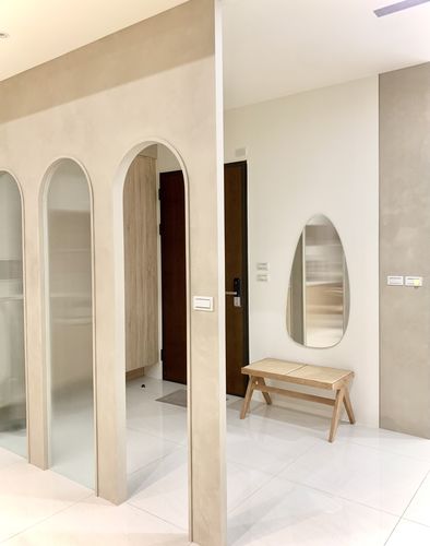 宛莉 review of 不規則水滴 無框牆壁掛鏡 image 1 out of 1