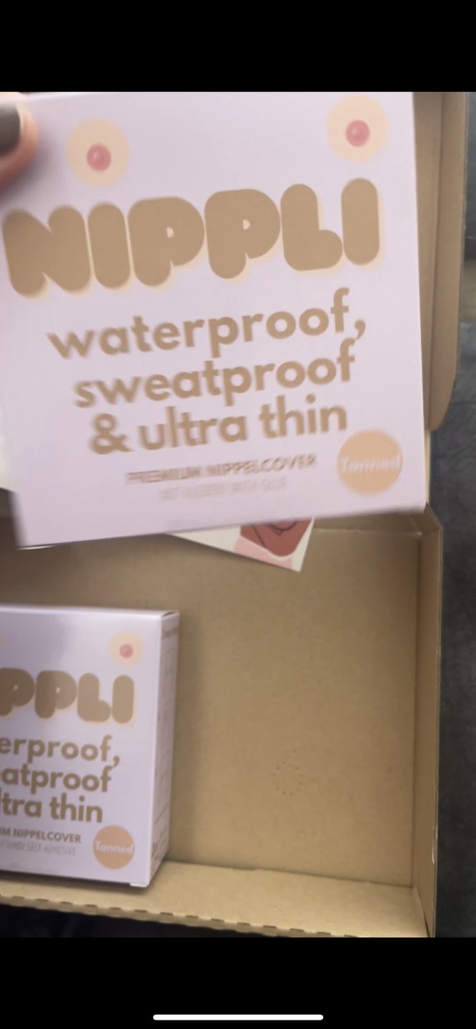 Customer photo review of 4er Mix Pack Nippelcover selbsthaftend + mit Kleber