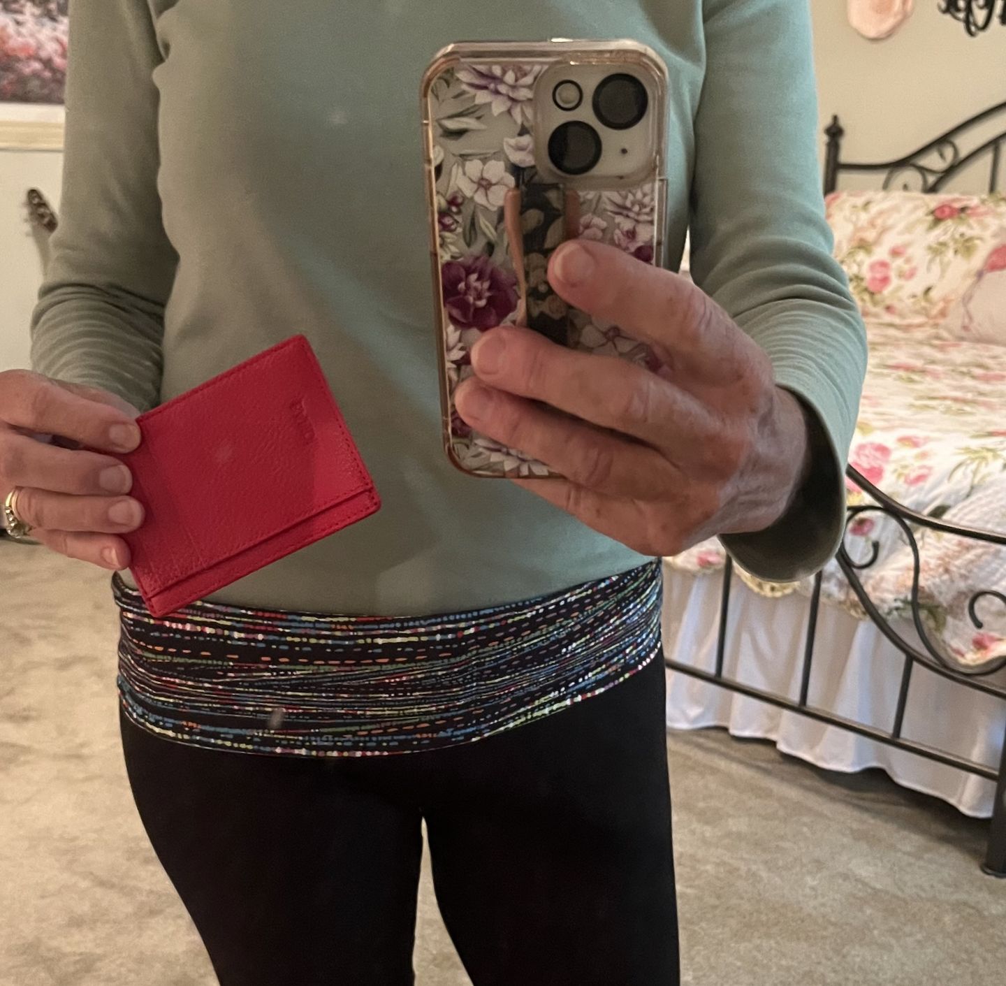 Customer photo review of Confetti Pocketed Belt