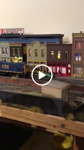 Customer video review of Athearn ATHG74631 HO MP15AC w/DCC & Sound, CSX #1179