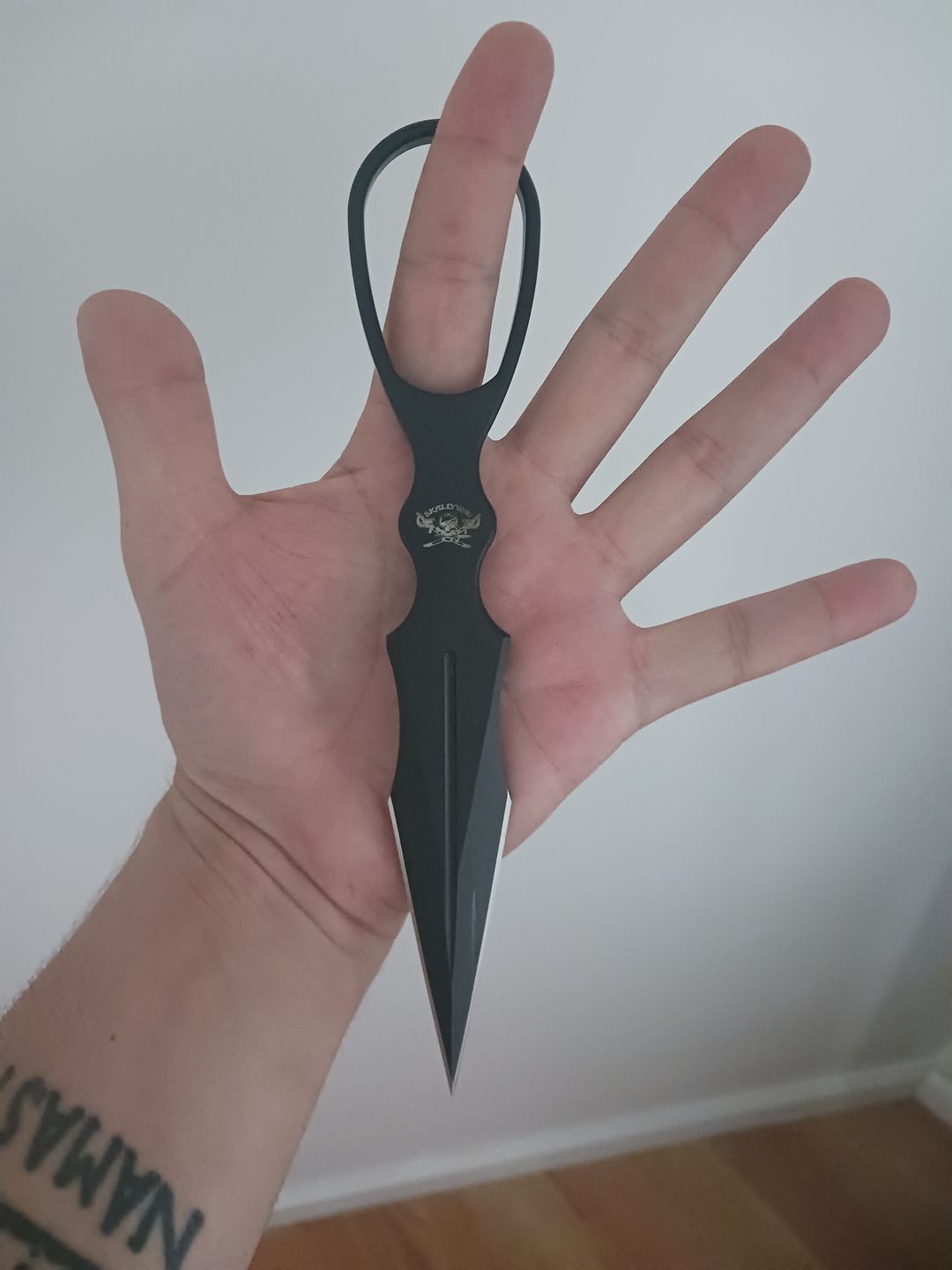 Customer photo review of D2 DAGGER