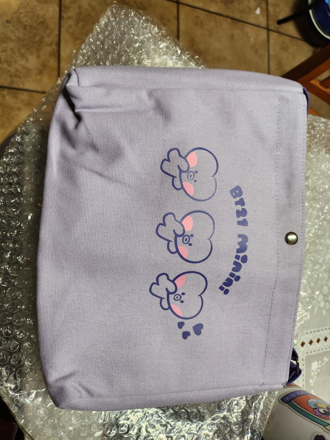 Customer photo review of BT21 MININI CANVAS BAG AND POUCH