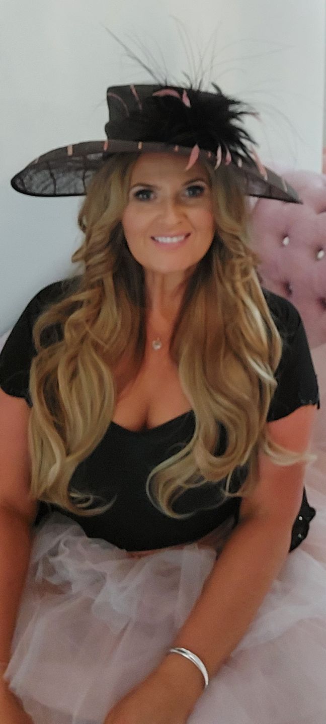 Customer photo review of Instant Bouncy Blow Dry Extensions