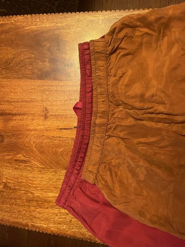 Customer photo review of Women Solid Pleat Drawstring Pocket Loose Straight-leg Pants
