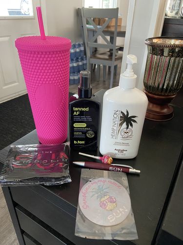 Customer photo review of TSE Tumbler - Barbie Pink