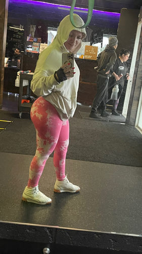 Customer photo review of Bubble Gum Pink Lightning Marble Scrunch Butt Leggings