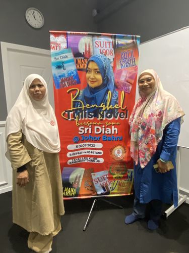 Customer photo review of Instant Swarovski Creamer Milk