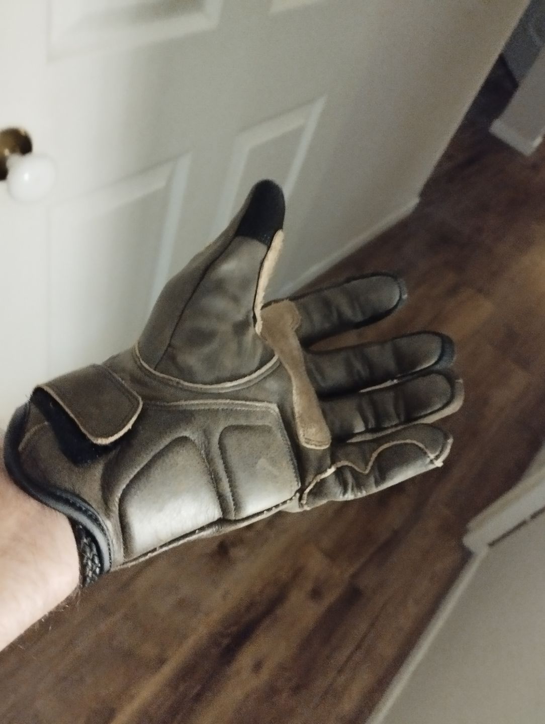 Customer photo review of NEW Gen 3 Thumpa's | Short Cuff Summer Motorbike Gloves | Aramid + Perforated Brown Leather