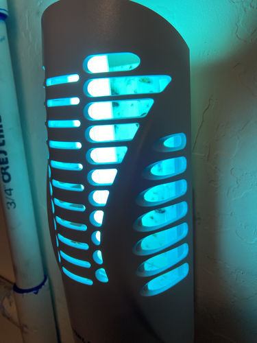 Customer photo review of Shieldeck® BuzzTrap - Plug-In Indoor Insect Smart UV Trap