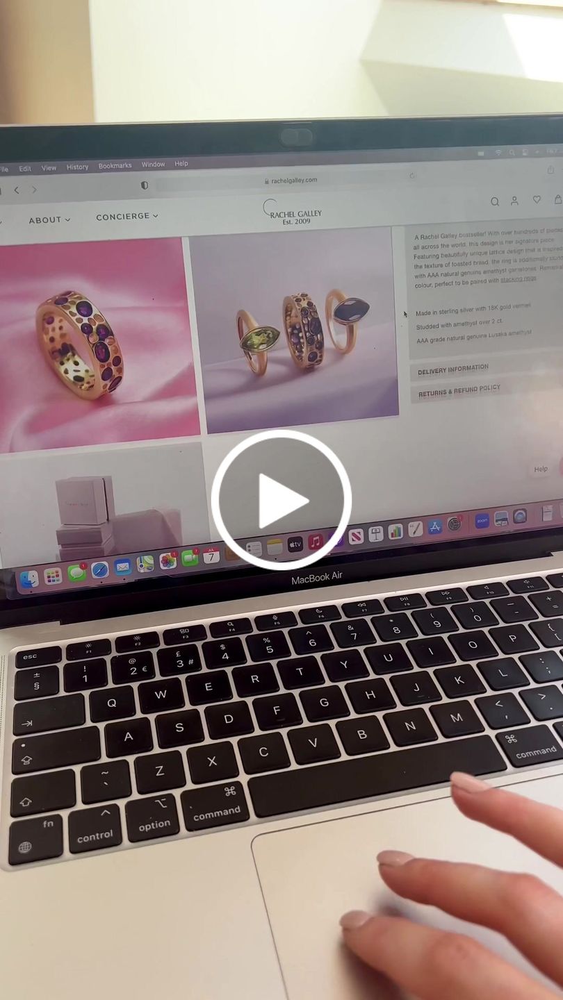 Customer video review of Garnet Lattice Band Ring