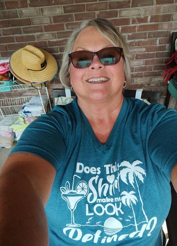 Customer photo review of Does This Shirt Make Me Look Retired? Version 2 V-neck