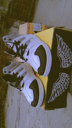 Customer photo review of SPYDER White Light Grey Men's High Top sneaker