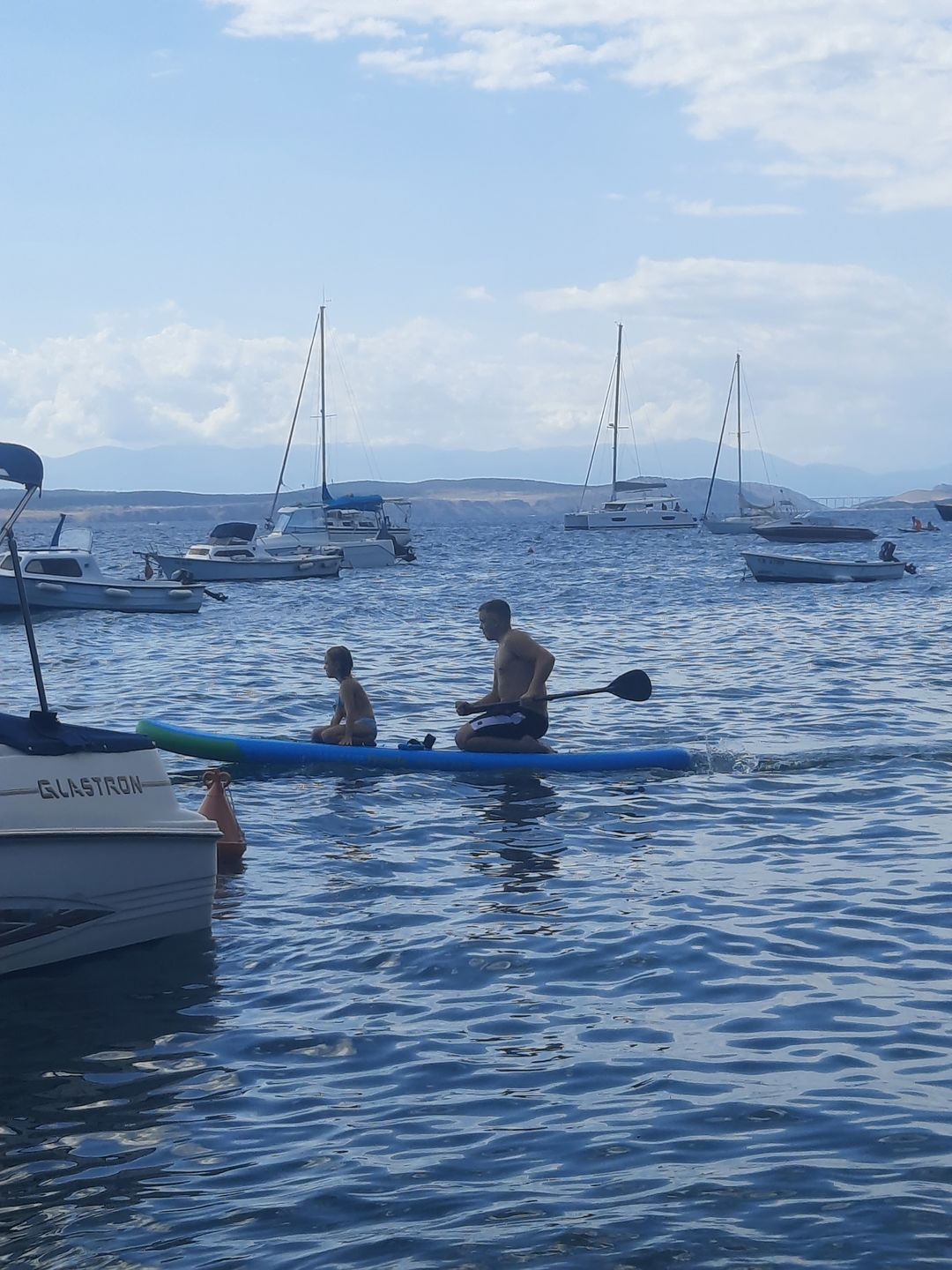 Customer photo review of Sup deska WASUP FAMILY 12.0X33X6 s 4 delnim sup/kajak veslom in sedežem