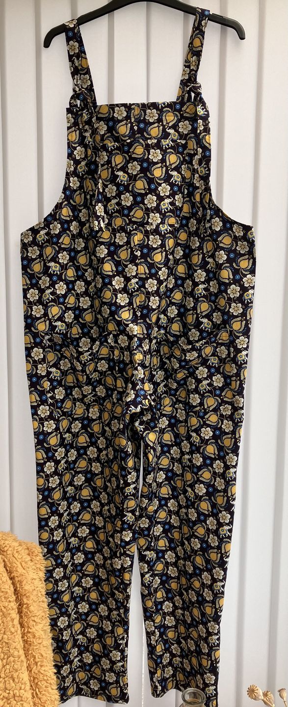 Customer photo review of Flowers & Elephants Cotton Poplin Fabric - 58" wide