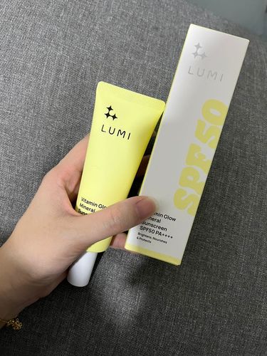 Customer photo review of Vitamin Glow Mineral Sunscreen