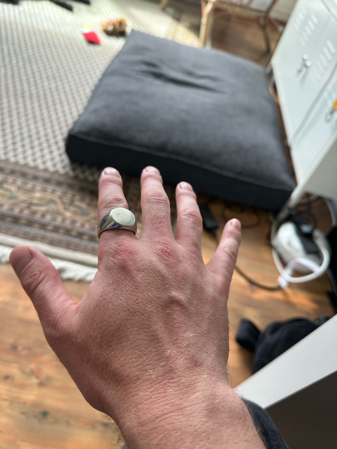 Customer photo review of ROUND. - SILVER