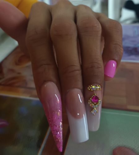 Customer photo review of Maxi Gloss Top Coat 12 ml Punto Nails
