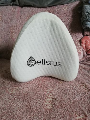 Avis photo d'un client sur Coussin Orthopédique Cellsius pour soulager les douleurs articulaires