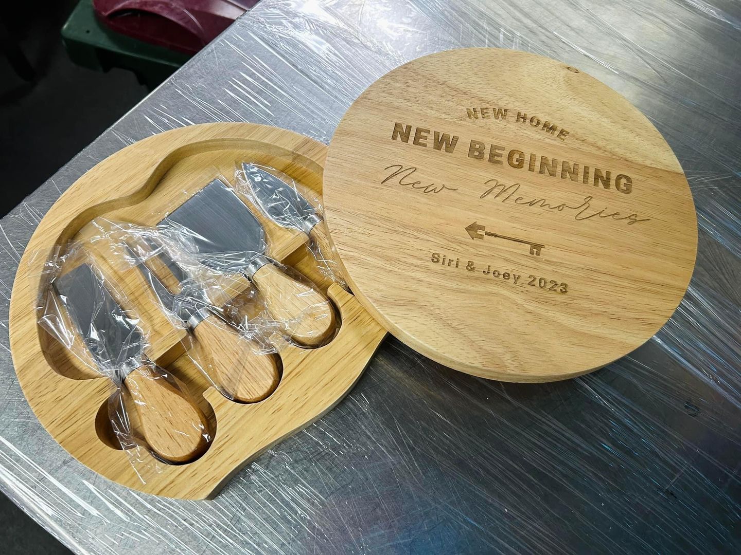 Customer photo review of Personalised Round Wooden Cheese Set