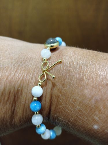 Customer photo review of Bracelet Détoxifiant en Apatite et Pierre de Lune | Or fin