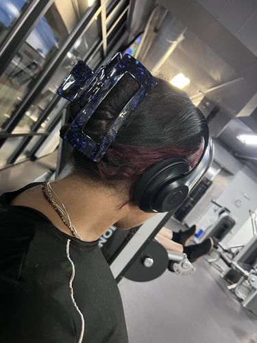 Customer photo review of TR x Bethany XXL Claw Clip