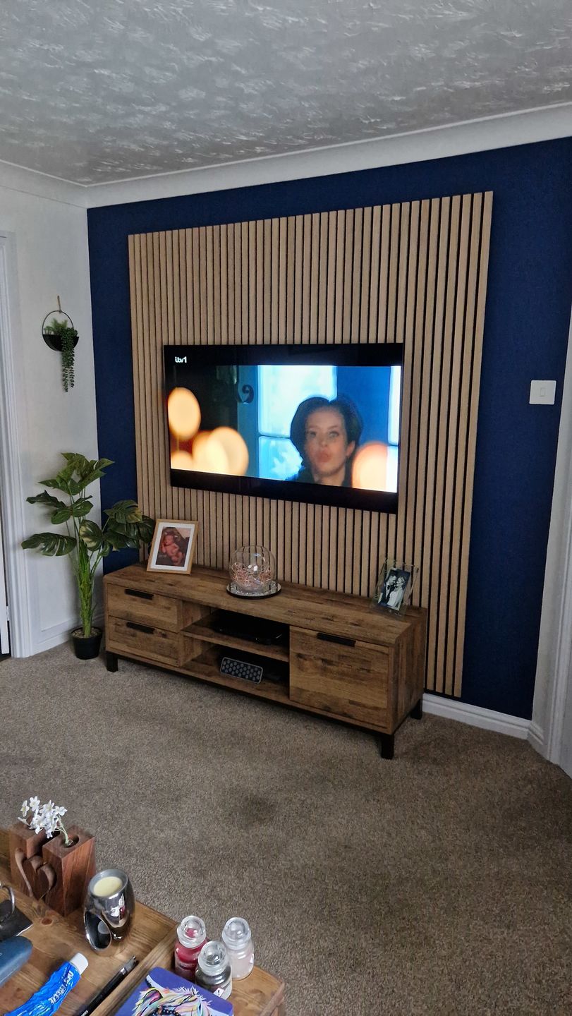 Customer photo review of SlatWall Acoustic Natural Oak