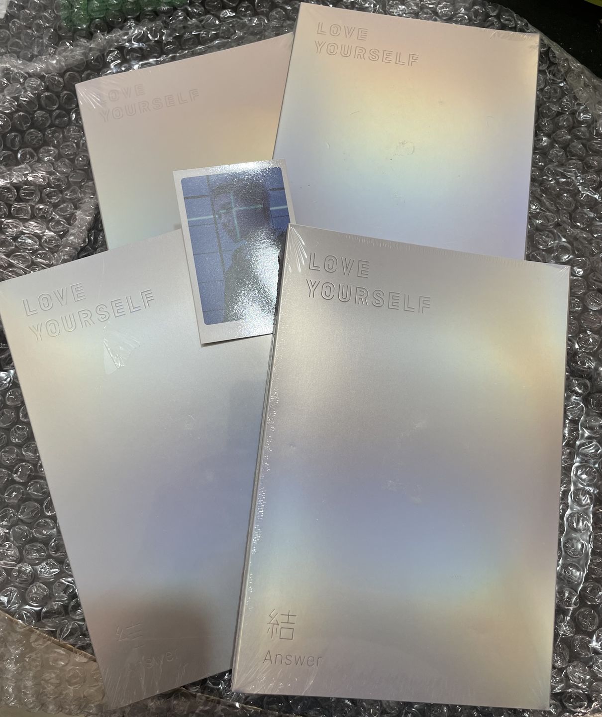 Customer photo review of BTS - REPACKAGE ALBUM LOVE YOURSELF 結 ANSWER