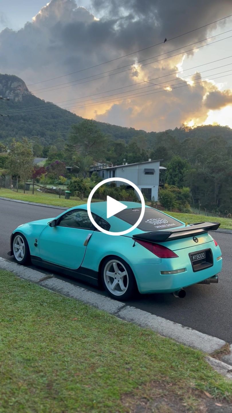 Customer video review of Candy Metallic Neon Ice Blue Vinyl Wrap