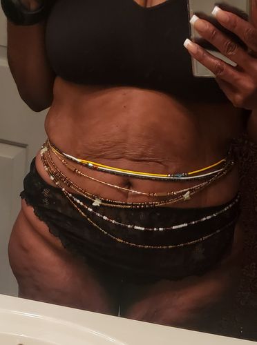 Customer photo review of Rich in Life Tie On Waist Beads