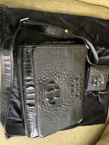Customer photo review of Crocodile Skin Leather Postman Bag, Expandable Messenger Bag,School Bag