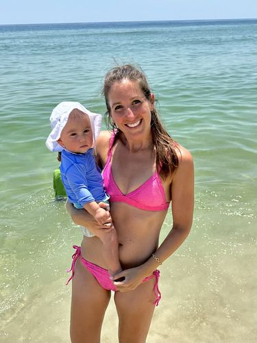 Customer photo review of Cleavage-Enhancing Seaside 2.0 Bikini Top - Pink Shimmer✨