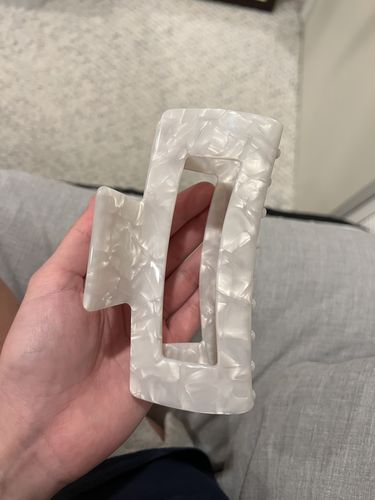 Customer photo review of XXL Dreamy Claw Clip