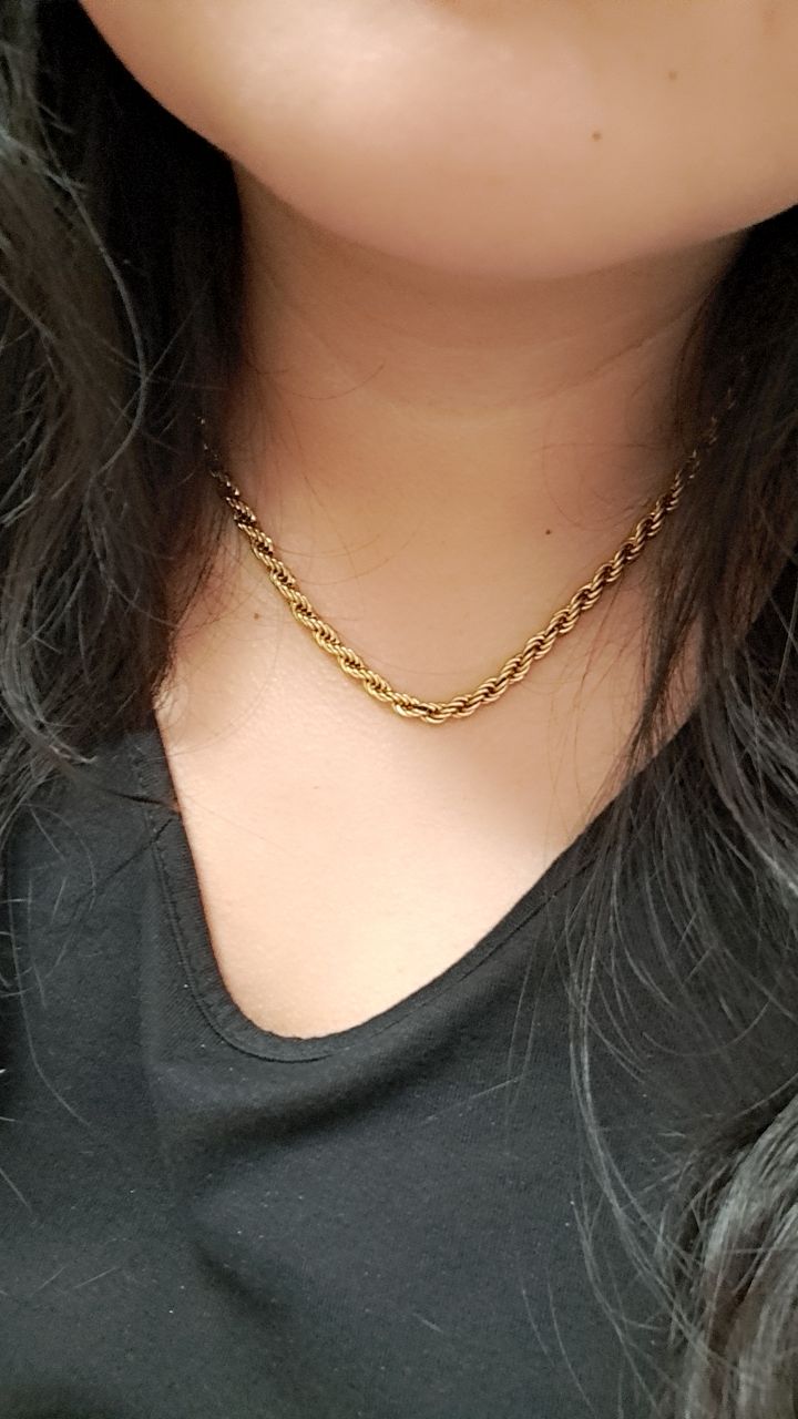 Customer photo review of Collar Elara